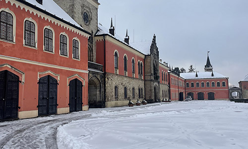 Státní zámek Sychrov